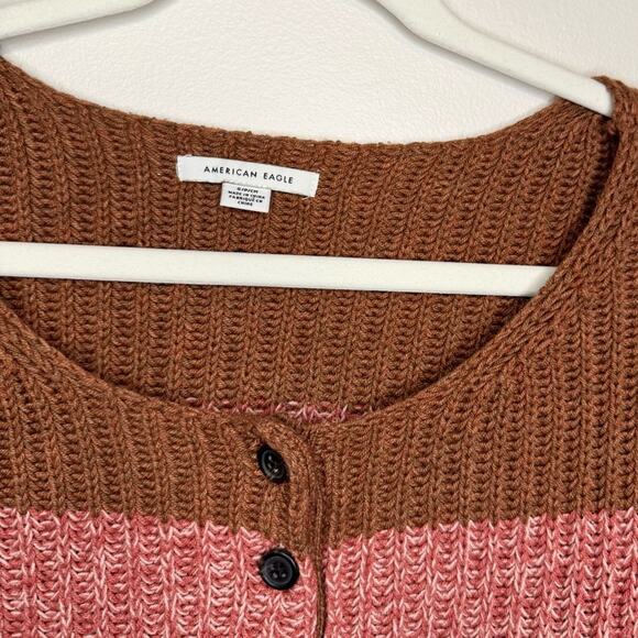 American Eagle Retro Brown and Pink Striped Henley Sweater Sz S Boxy Cropped - Picture 7 of 8